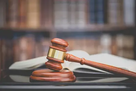 gavel
