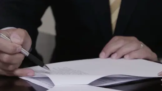 signing contract
